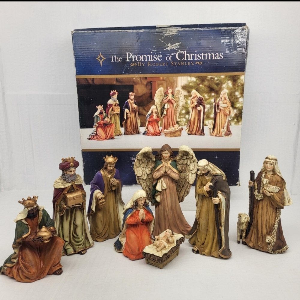 The Promise of Christmas 8-Piece Nativity Set by Robert Stanley